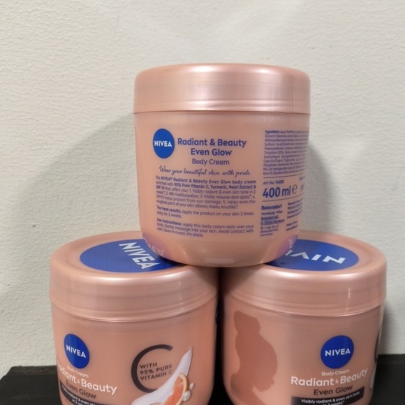 Nivea Radiant & Beauty even glow Body Cream vitamin C, dry skin 400ml x3 - Picture 3 of 6